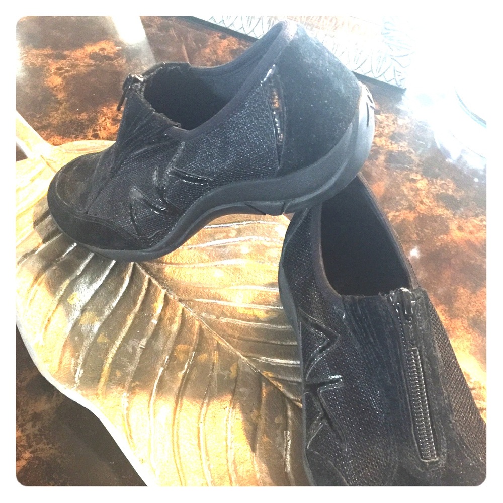 Anne Klein Tennis Shoes Winter